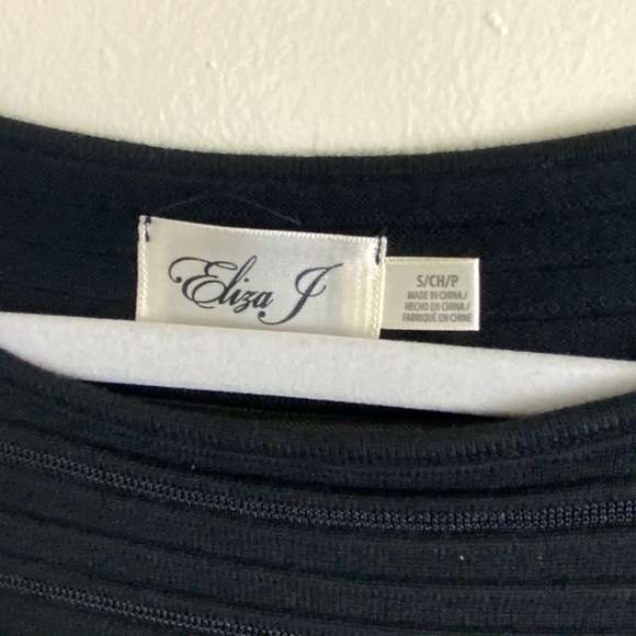 Eliza J Fit & Flare Ribbed Black 3/4 Sleeve Dress - Picture 8 of 9